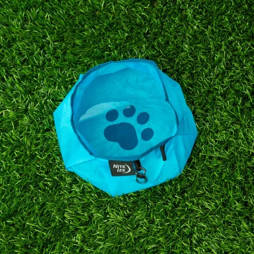 - Pet tear stain cleaning wipesRaddog Collapsible Bowl - Blue