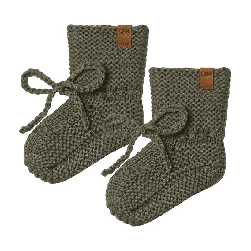 - Foldable and portable cat bagQuincy Mae Forest Knit Booties