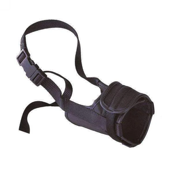 2. **Pet traction rope is anti-explosion**Ferplast Safe Small Padded Adjustable Dog Muzzle